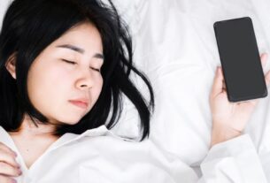 Dlaczego życie online podnosi poziom lęku?